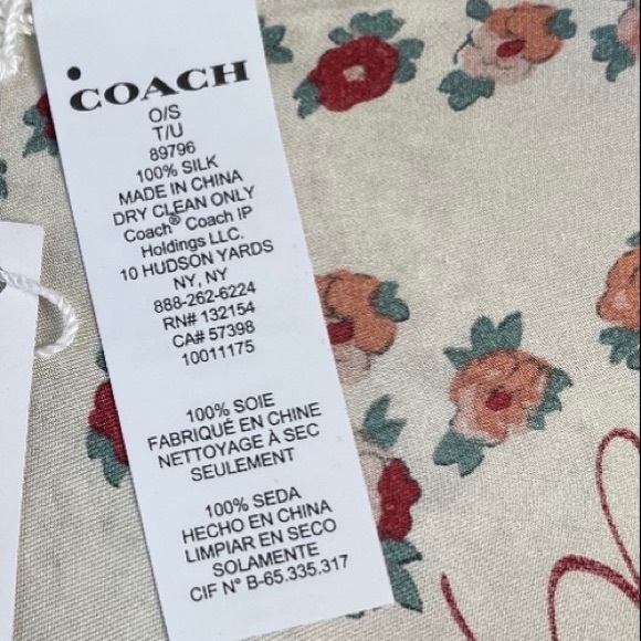 Only one!!!!Essential Tea Rose Silk Diamond Scarf from Coach - Picture 5 of 5